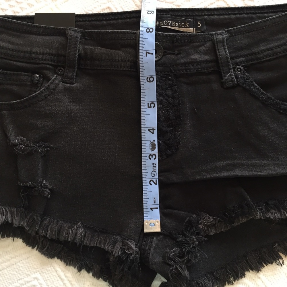 LOVEsick Destroyed Jean Shorts Black Size 5 - Picture 7 of 8